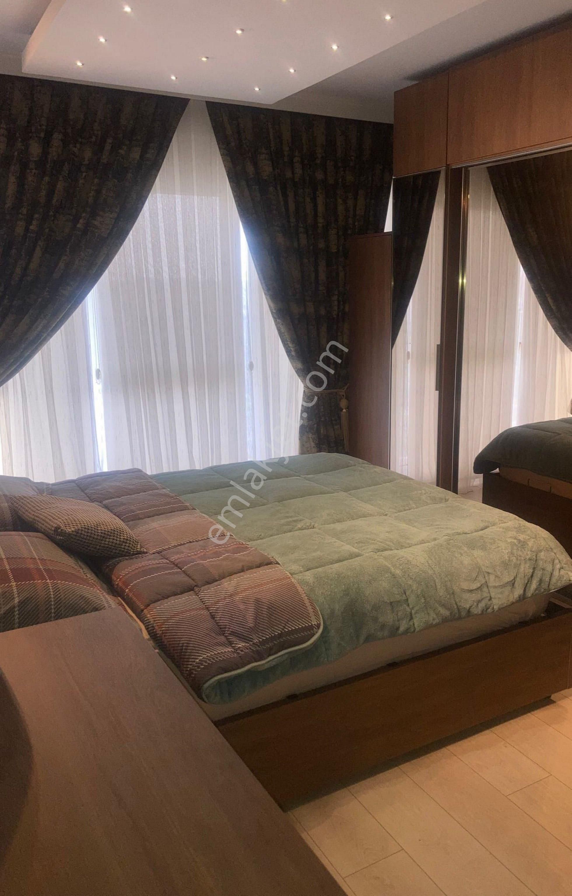 Ege Yakası Karşıyaka Residence 2+1 Eşyalı Dubleks Kiralık Daire - Görsel 18