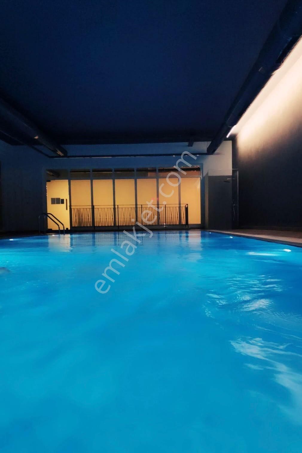 Ege Yakası Karşıyaka Residence 2+1 Eşyalı Dubleks Kiralık Daire - Görsel 32