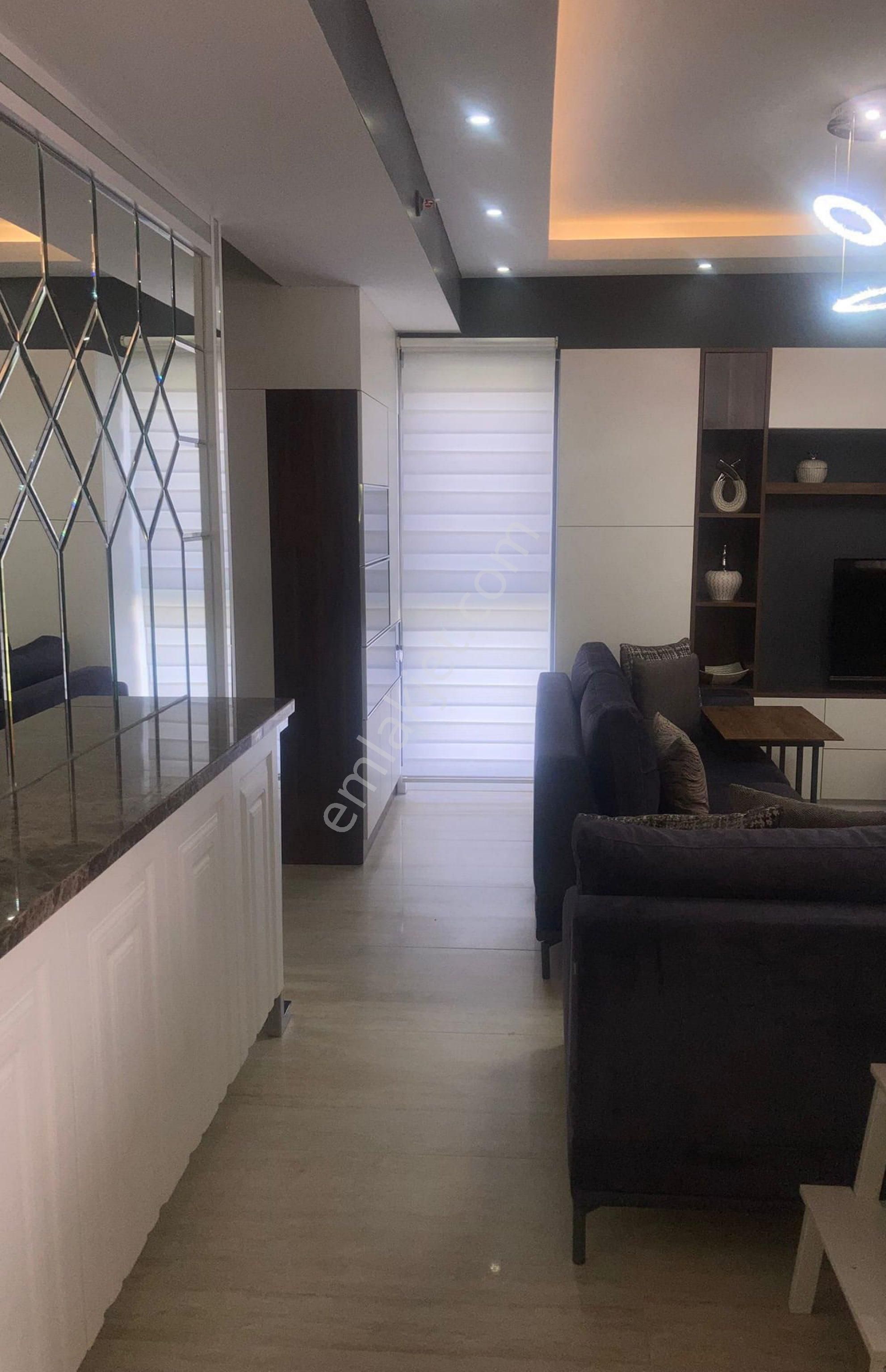 Ege Yakası Karşıyaka Residence 2+1 Eşyalı Dubleks Kiralık Daire - Görsel 27