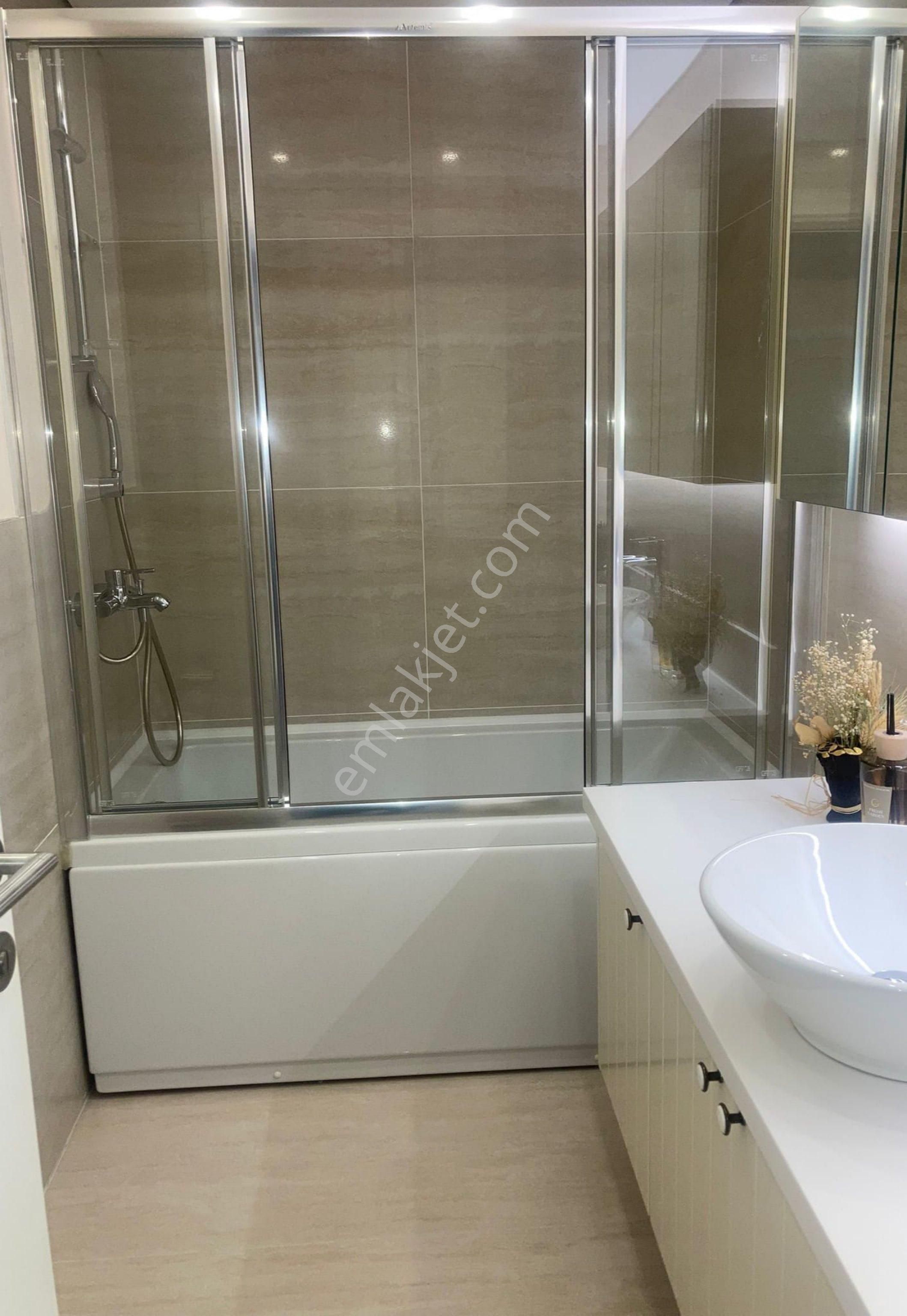 Ege Yakası Karşıyaka Residence 2+1 Eşyalı Dubleks Kiralık Daire - Görsel 11