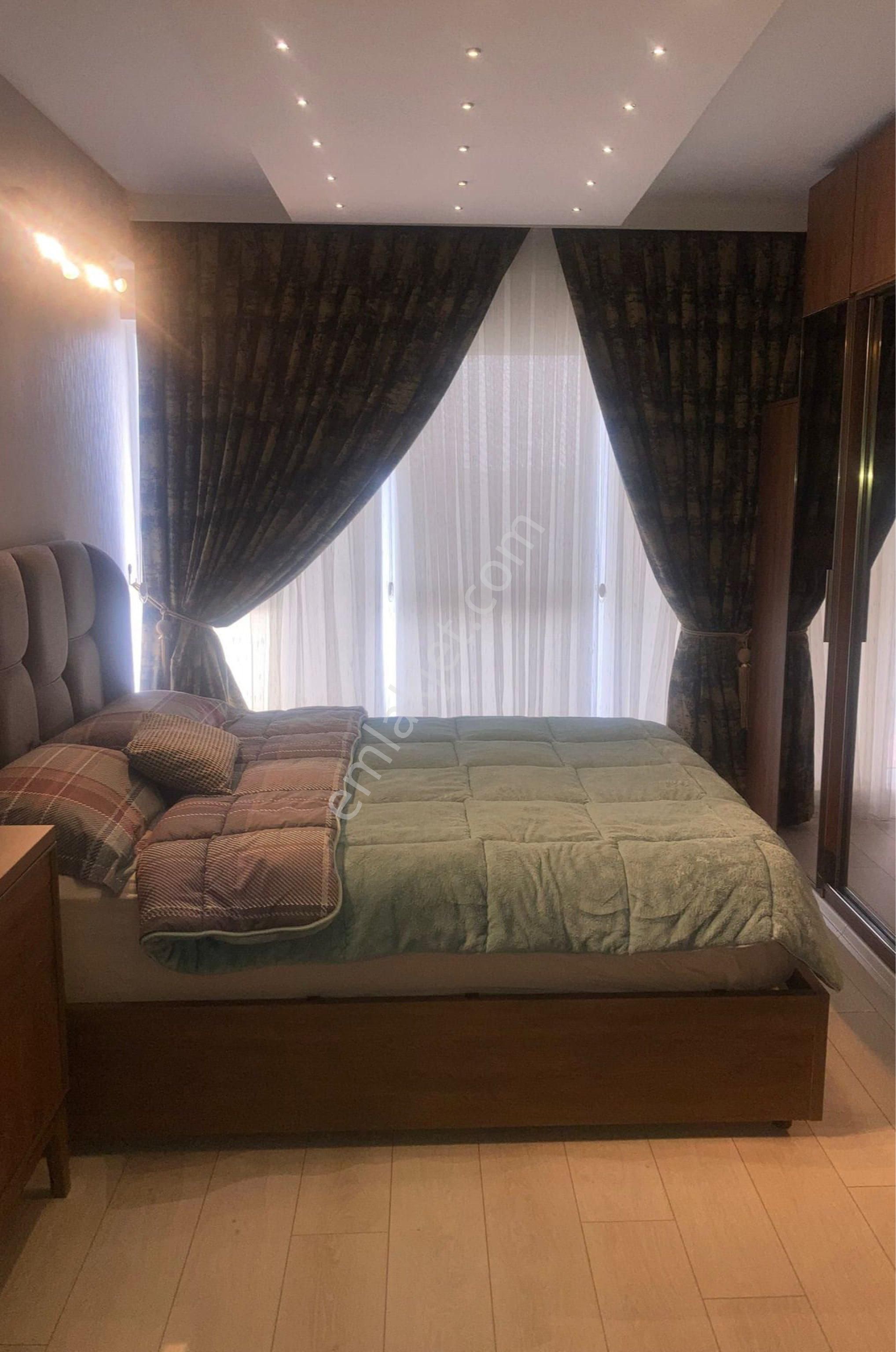 Ege Yakası Karşıyaka Residence 2+1 Eşyalı Dubleks Kiralık Daire - Görsel 16