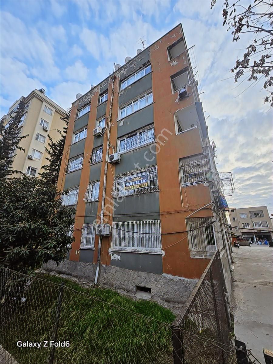 Vesile'den Düşük Kat Cadde Üzeri 3+1 - Görsel 11