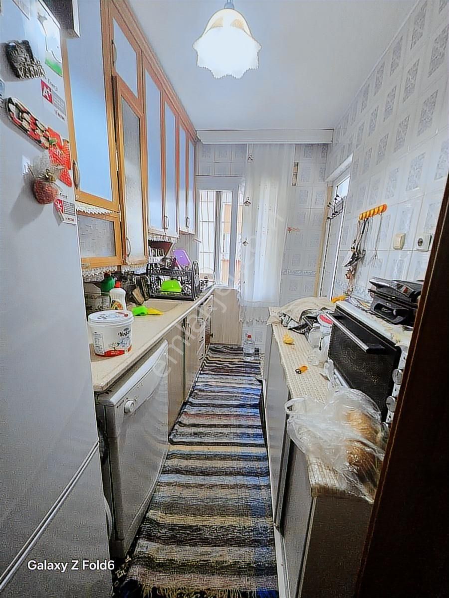 Vesile'den Düşük Kat Cadde Üzeri 3+1 - Görsel 9