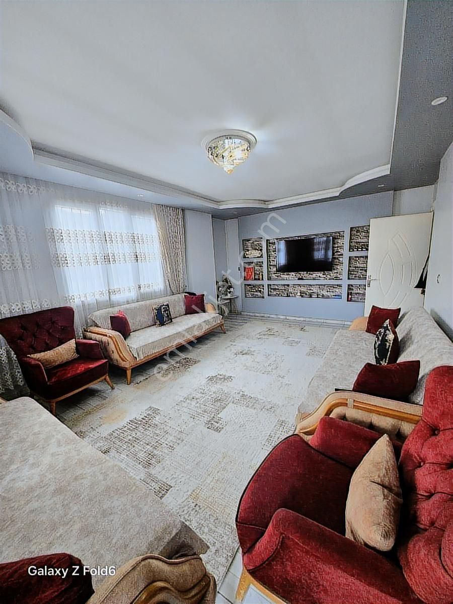 Vesile'den 2.5 Katlı Altı Dükkan Müstakil Açıklamayı Okuyunuz