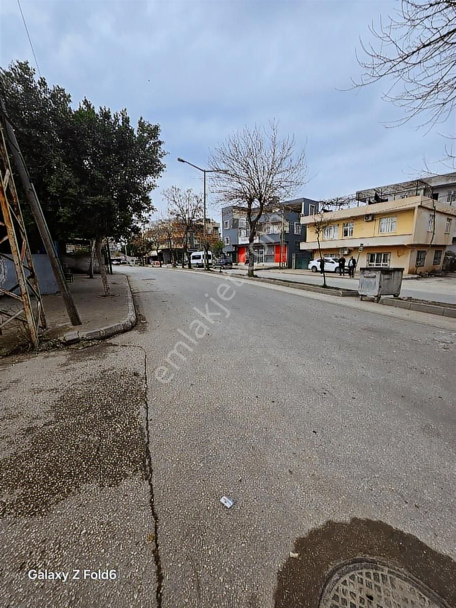 Vesile'den 2.5 Katlı Altı Dükkan Müstakil Açıklamayı Okuyunuz - Görsel 2