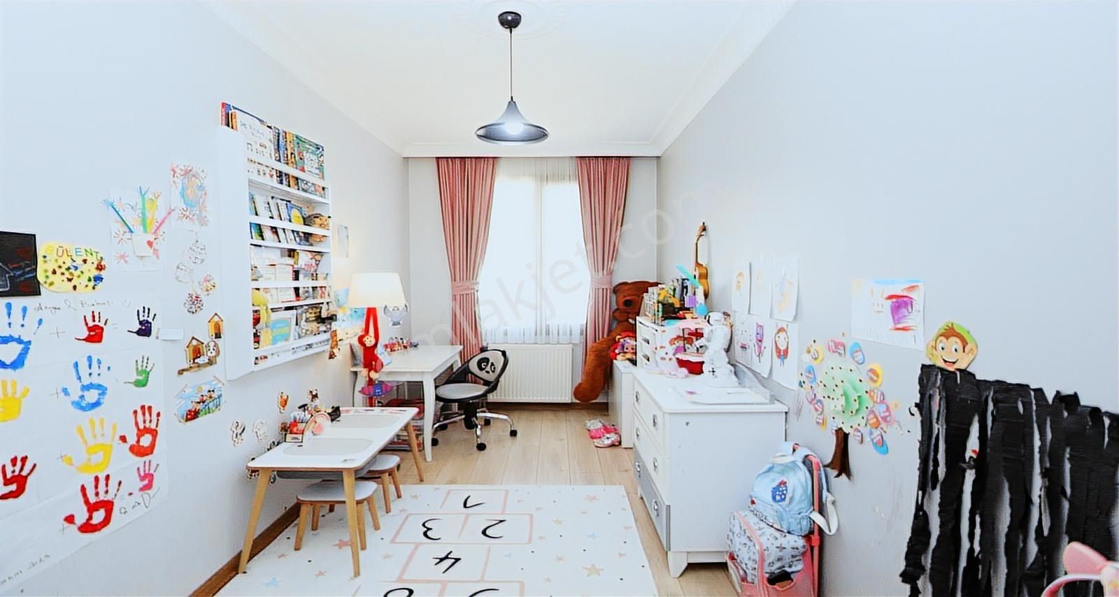 Beylikdüzü Kavaklı Da 2+1 110 M2 1.kat Daire - Görsel 20