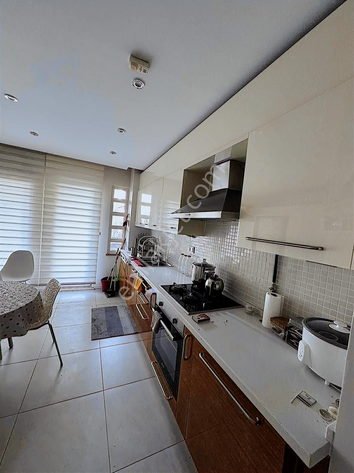 Bosphorus City 2.sıra Boş Eşyalı Satılık 4+1 Yalı Dairesi - Görsel 13