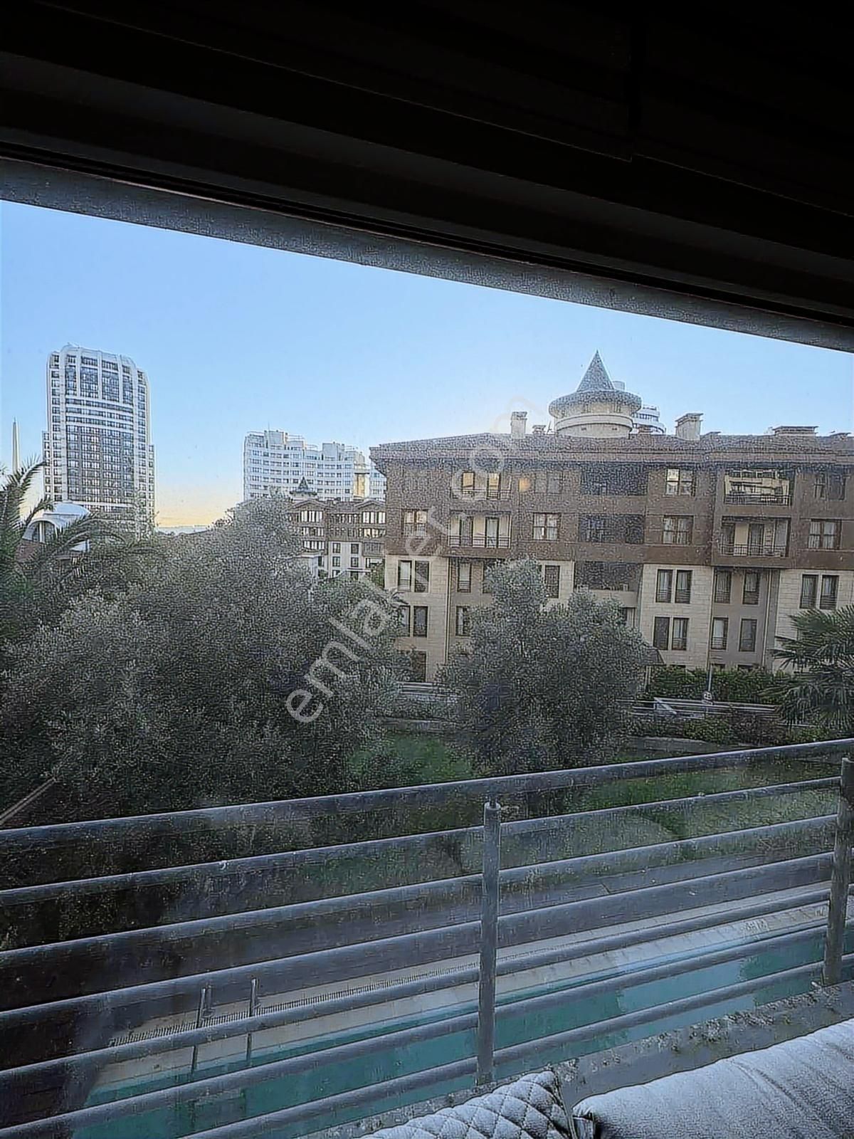 Bosphorus City 2.sıra Boş Eşyalı Satılık 4+1 Yalı Dairesi - Görsel 8