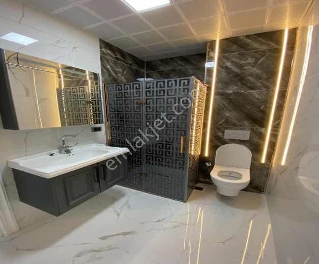 Deniz Manzaralı Havuzlu 6+3 Sıfır Villa - Görsel 5