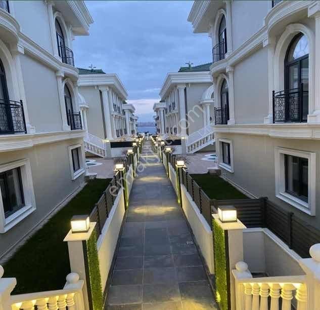 Deniz Manzaralı Havuzlu 6+3 Sıfır Villa - Görsel 20