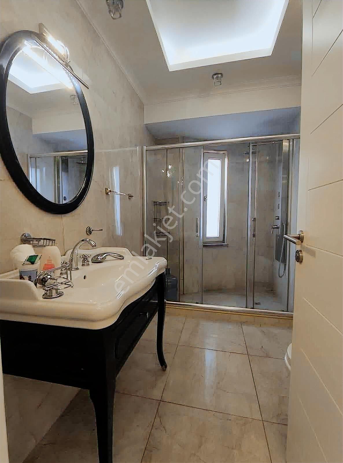 Bosphorus City Tadilatlı Satılık 4+1 Yalı Dairesi Güncel Boş - Görsel 11