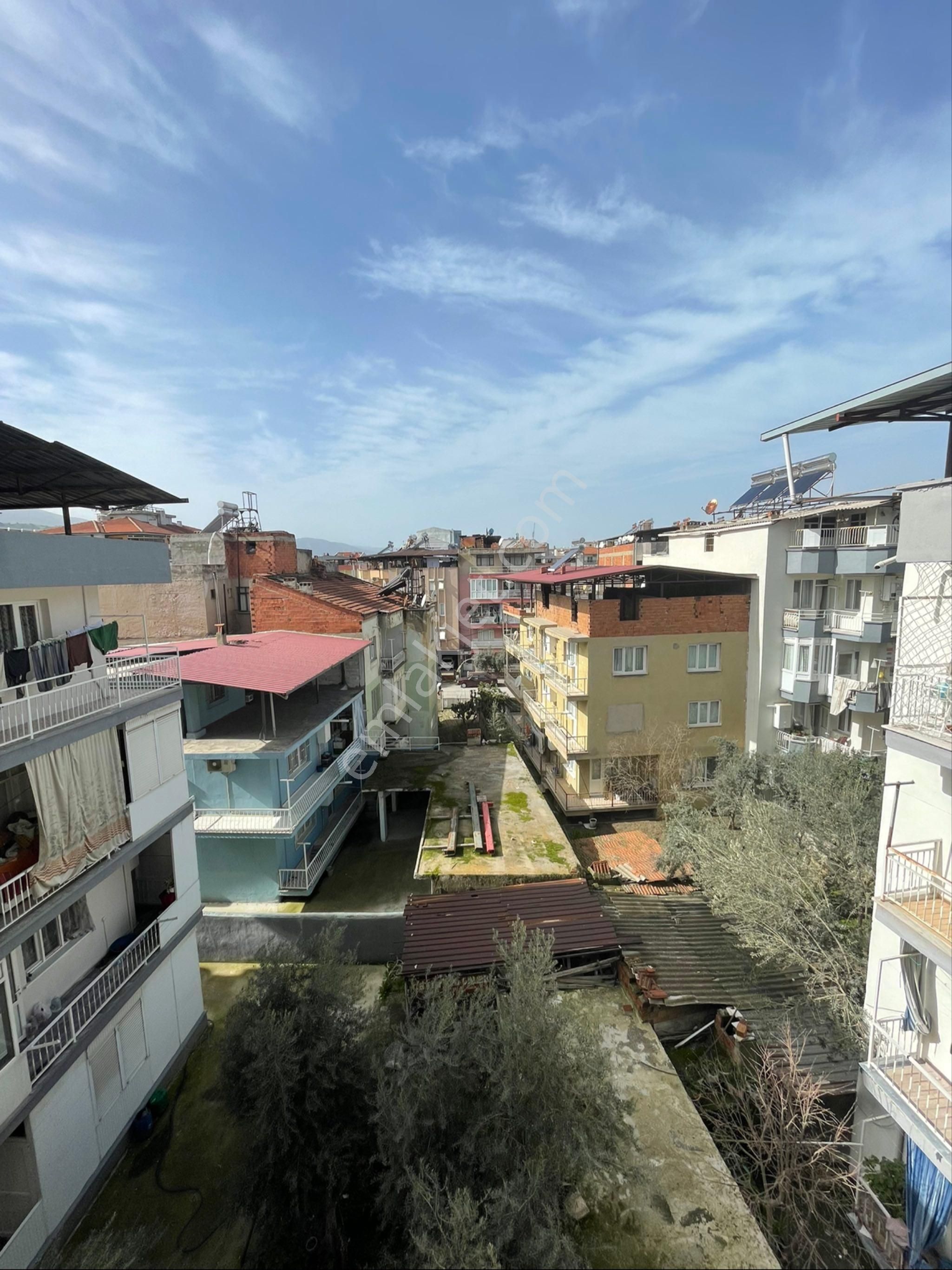 Salihli Cumhuriyet Mahallesinde Satılık 1+1 - Görsel 10