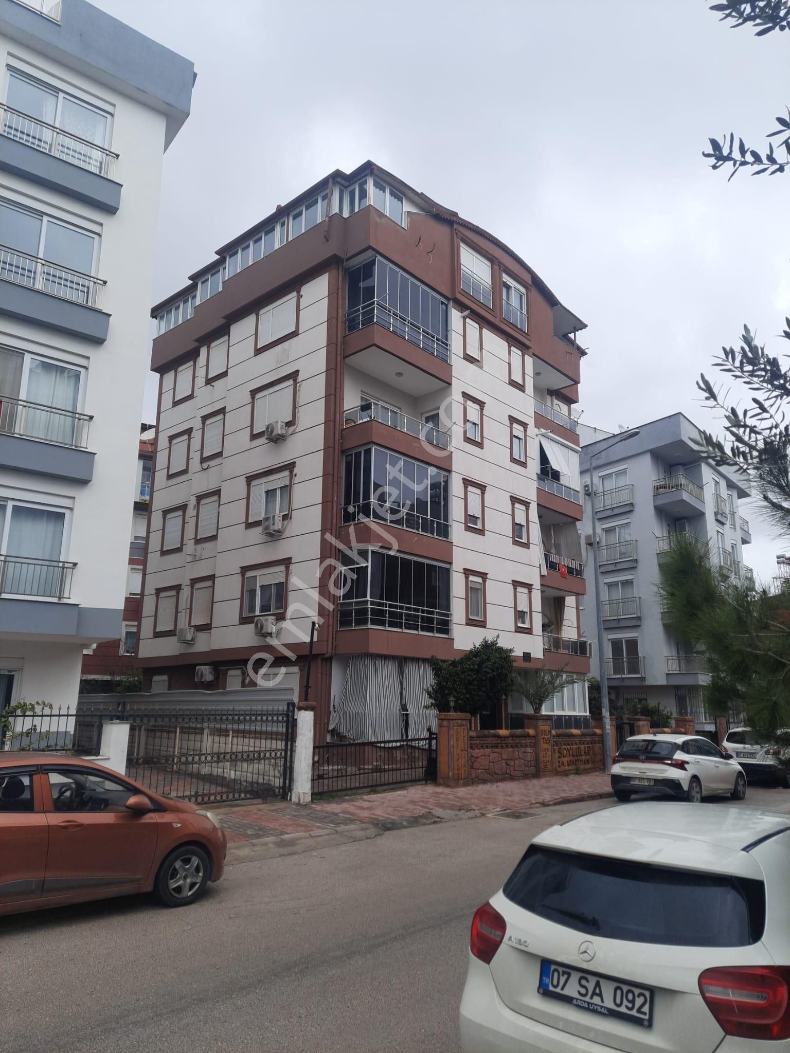 Sahibinden Kiralık Brüt 180 M2 5+1 Doğalgazlı Dubleks 35.500 Tl