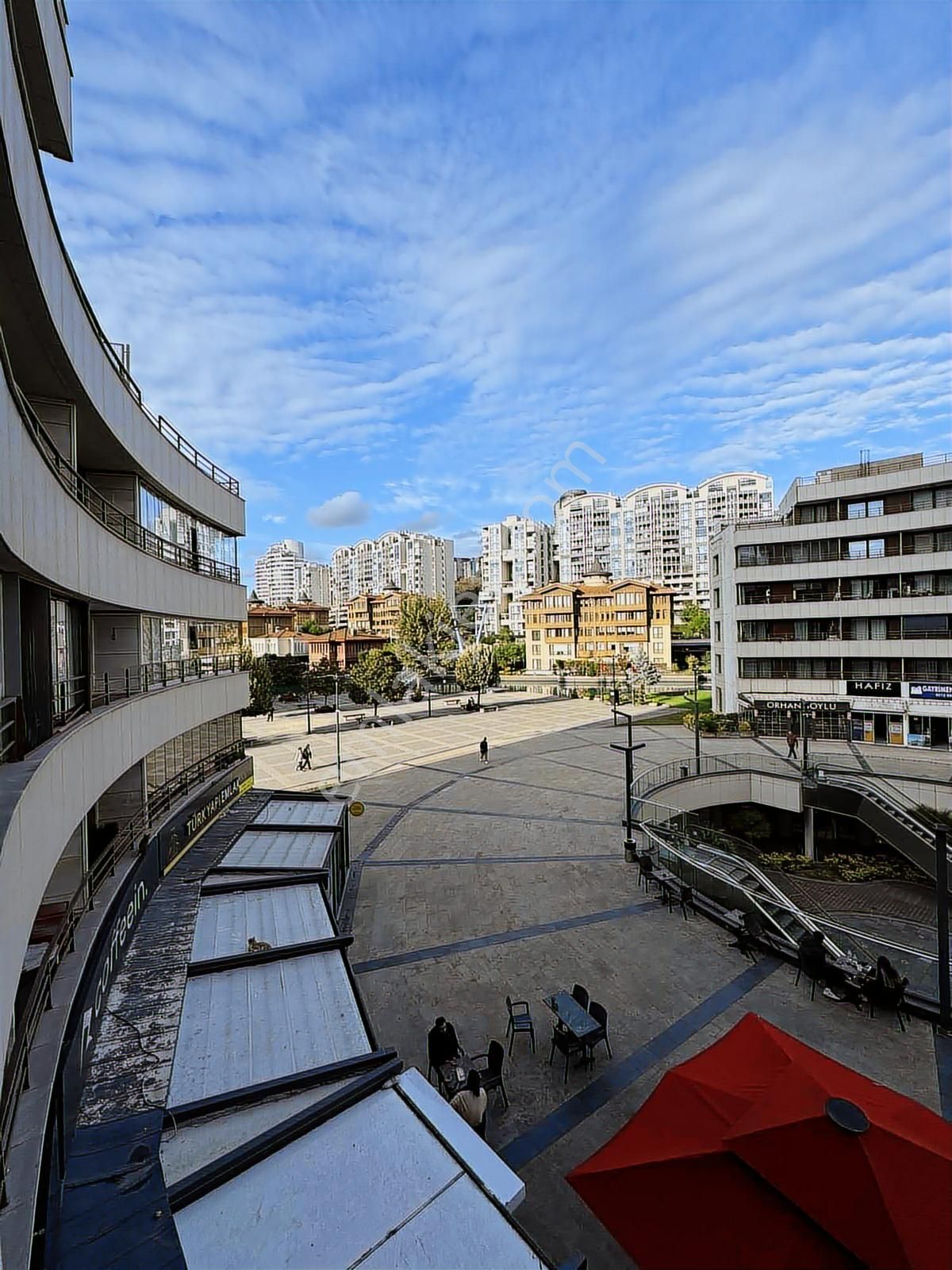 Bosphorus City'de Satılık 1+0 Stüdyo Manzaralı Daire Balkonlu