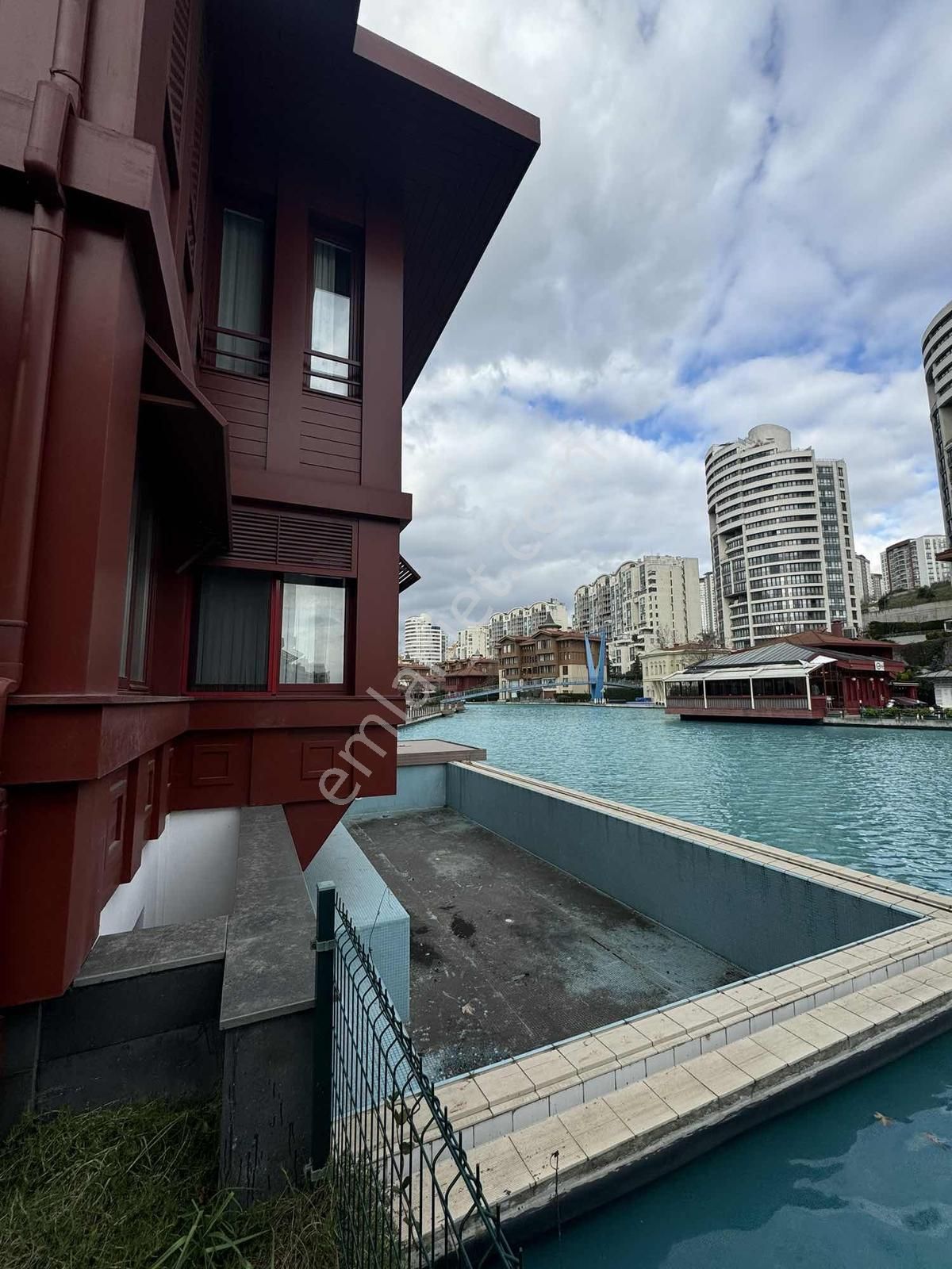 Bosphorus Cıty Özel Havuzlu Bahçeli Satılık Müstakil Yalı 5+2 - Görsel 21