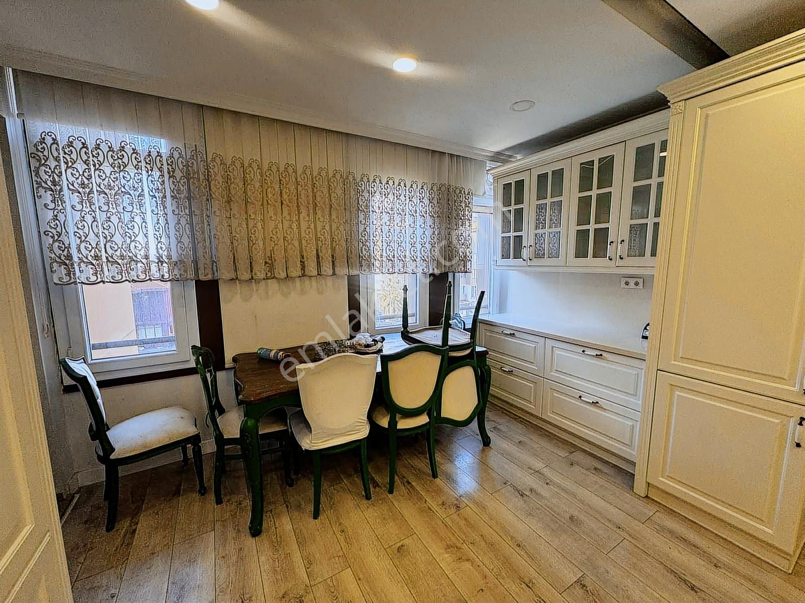 Bosphorus City Kiralık 4+1 Boş Yalı Dairesi Tadilatlı Suya Sıfır - Görsel 5