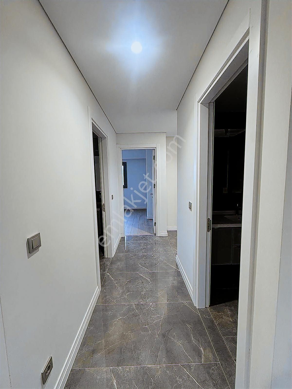 Halkalı Bizim Mahalle 3.kısım Full Peyzaj Kiralık 5+1 Boş Daire - Görsel 25