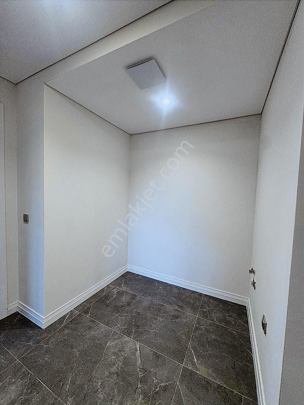 Halkalı Bizim Mahalle 3.kısım Full Peyzaj Kiralık 5+1 Boş Daire - Görsel 19