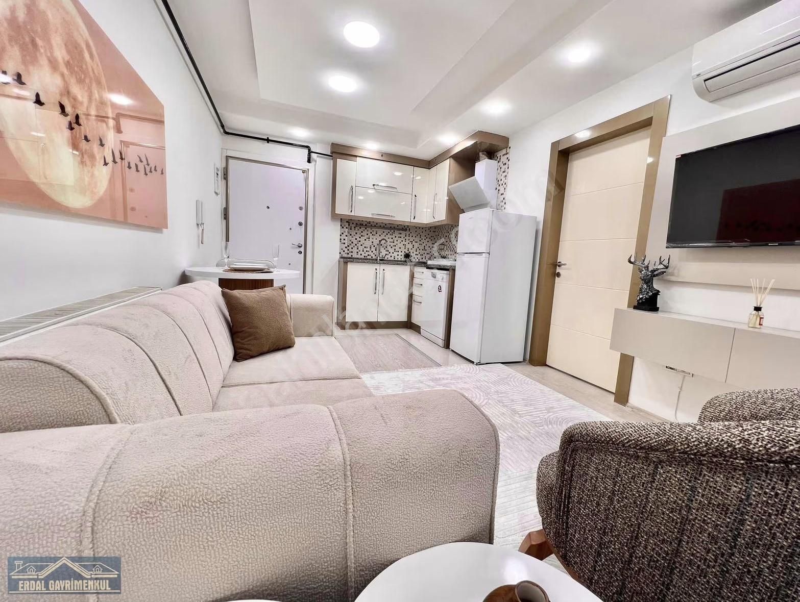 İstiklalde Full Eşyalı Lüx Apart