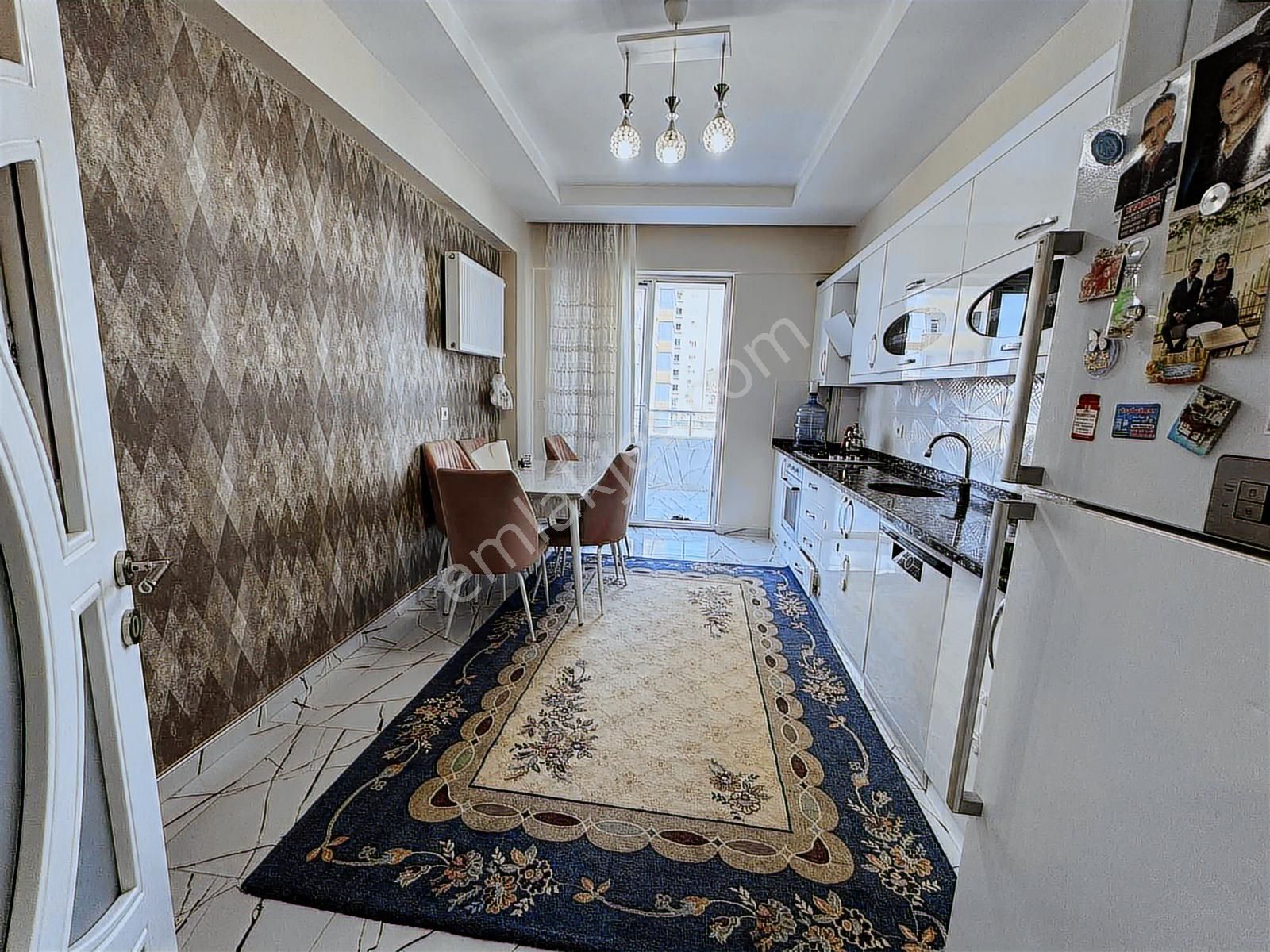 Alpaslanda Satılık 4+1 Ultra Lüks Göbek Kat Daire - Görsel 17