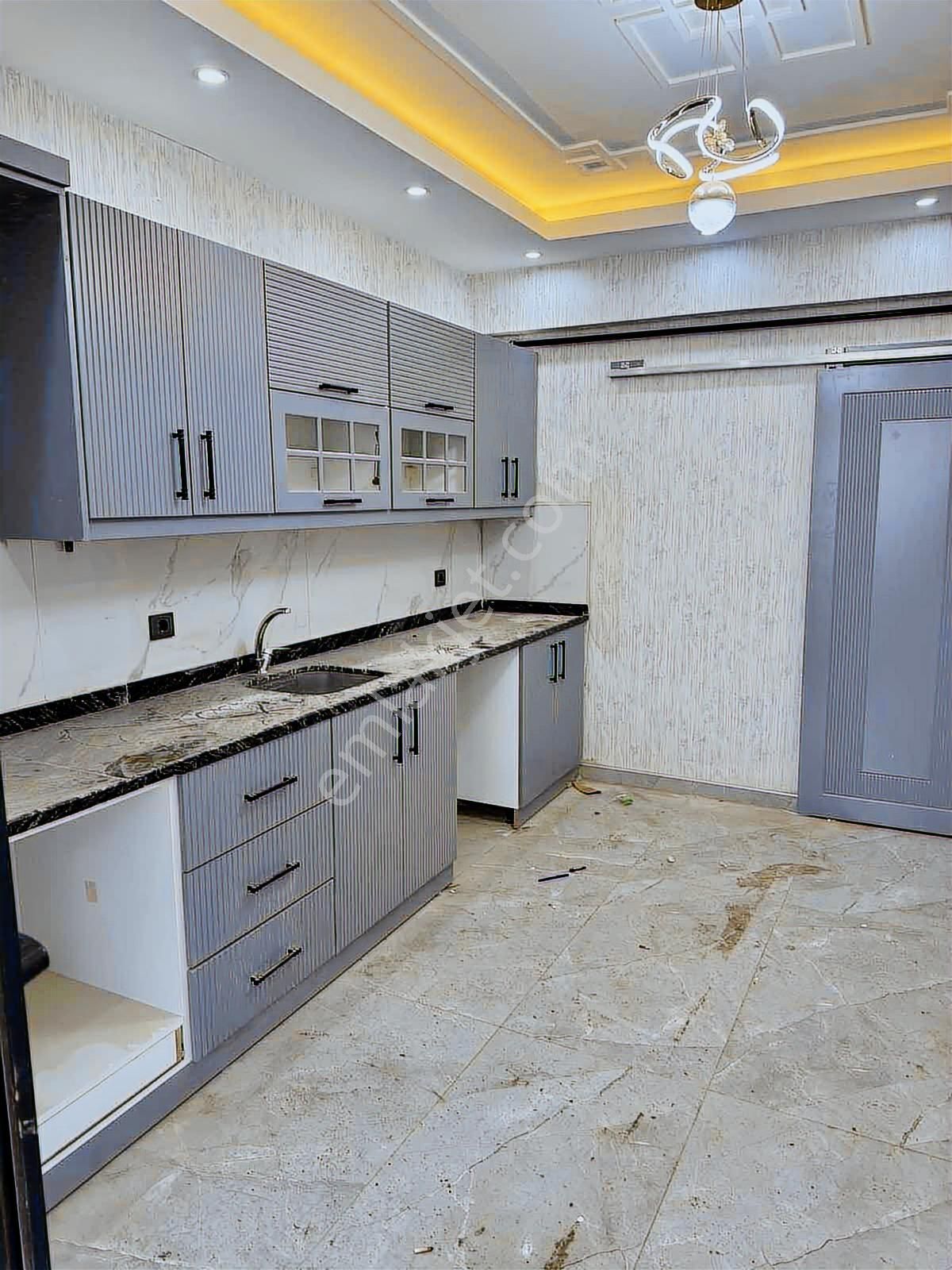 Cüneyt(sacır)mahallesi Merkezde Satılık 2+1 Daire Kat Seçenekli - Görsel 8