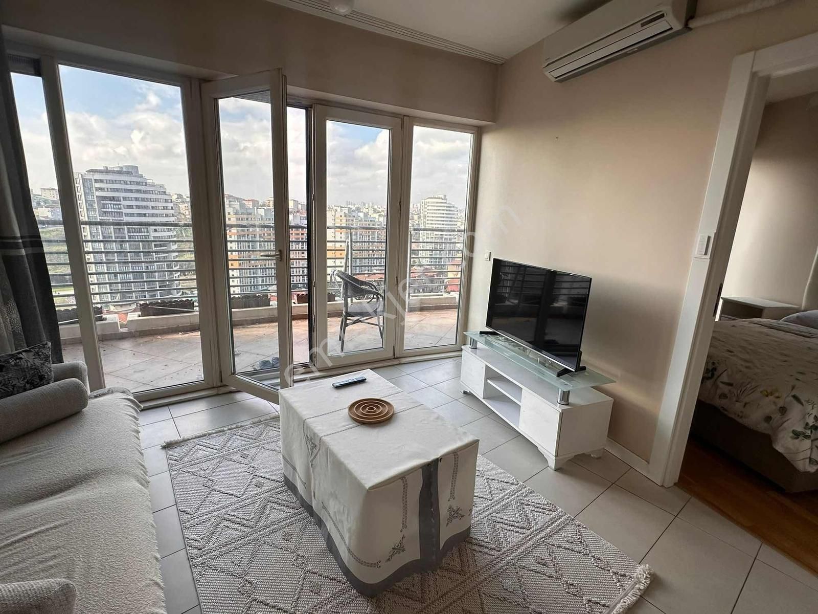 Bosphorus City 1+1 Full Lüks Eşyalı Kiralık Daire - Görsel 3