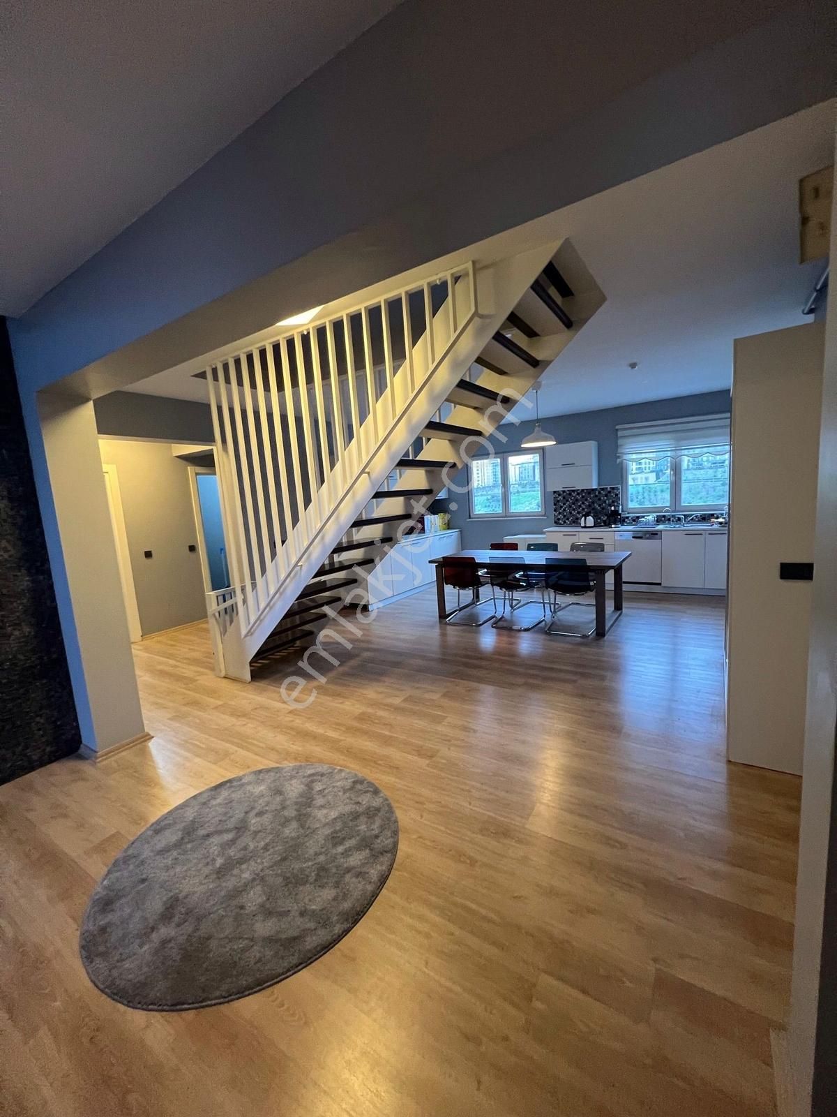 Bosphorus City Saraybahçe Evlerinde Loft Manzaralı 3+2 Satılık