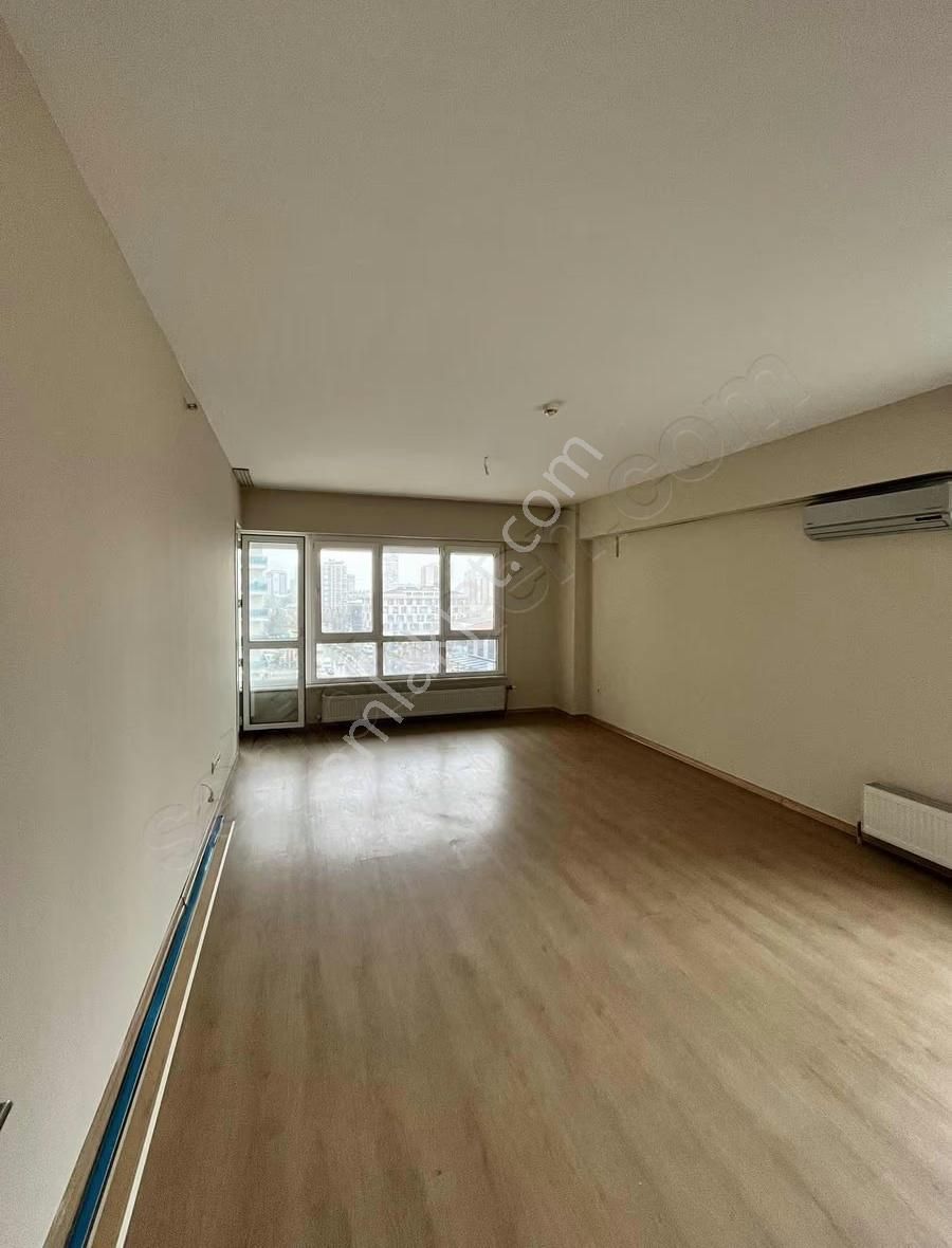 Esenyurt Hane Plus'ta 3+1 Balkonlu Ebeveyn Banyolu Kiralık Daire - Görsel 5