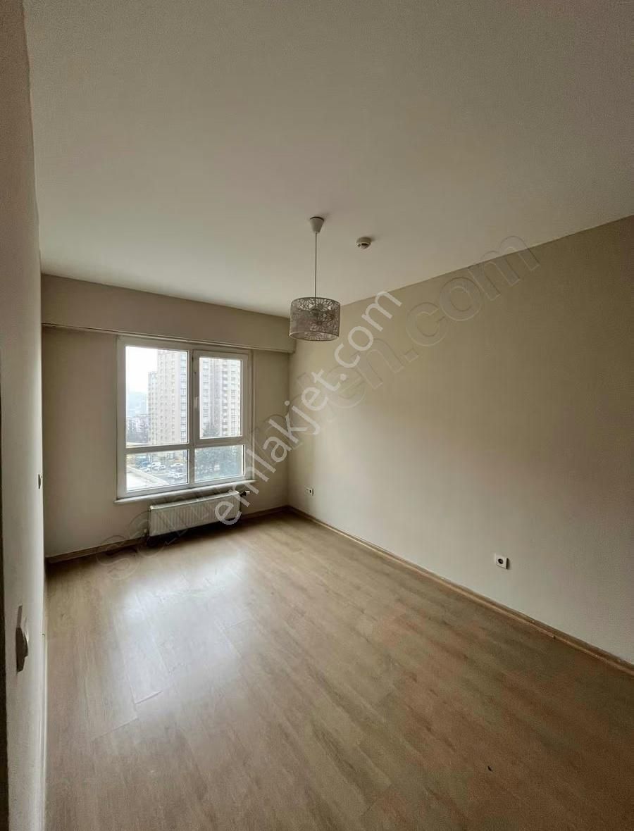 Esenyurt Hane Plus'ta 3+1 Balkonlu Ebeveyn Banyolu Kiralık Daire - Görsel 12