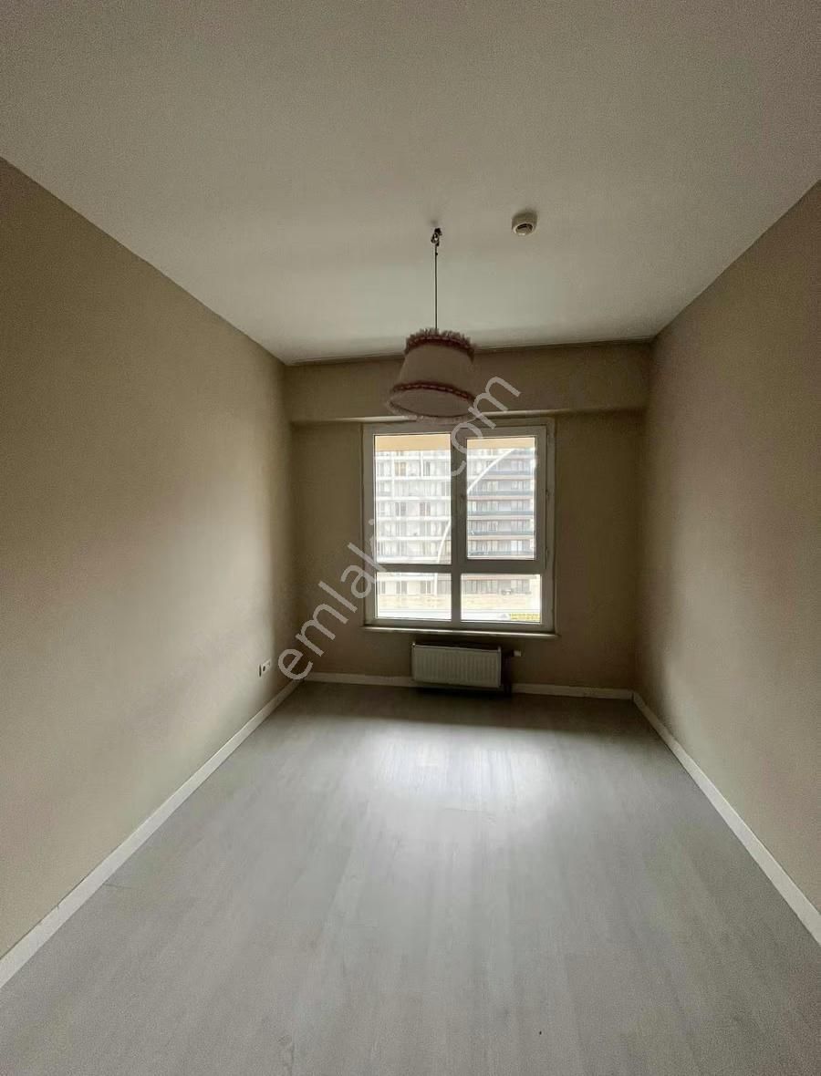 Esenyurt Hane Plus'ta 3+1 Balkonlu Ebeveyn Banyolu Kiralık Daire - Görsel 9