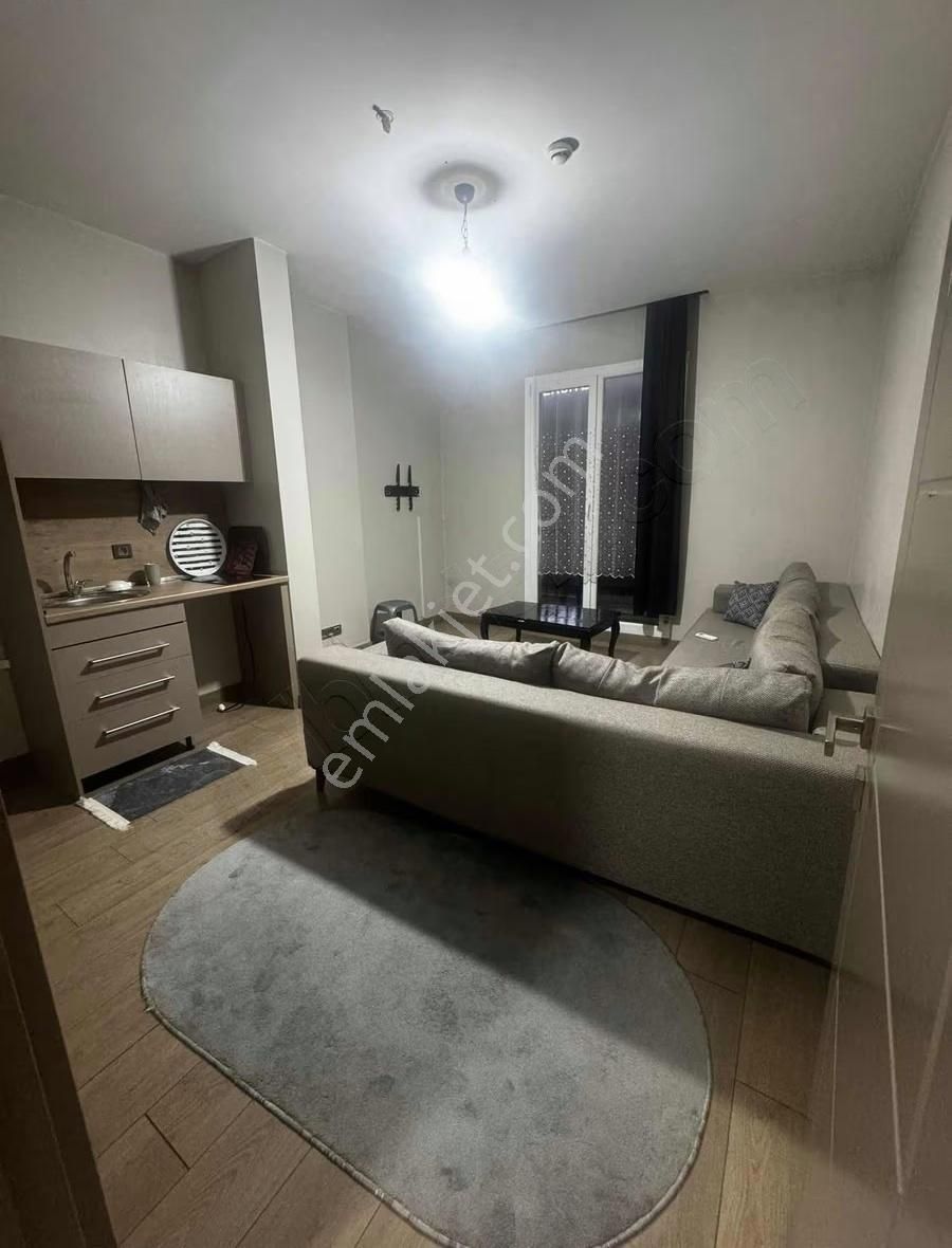 Ateş Corner'da 1+1 Kiralık Daire/ofis