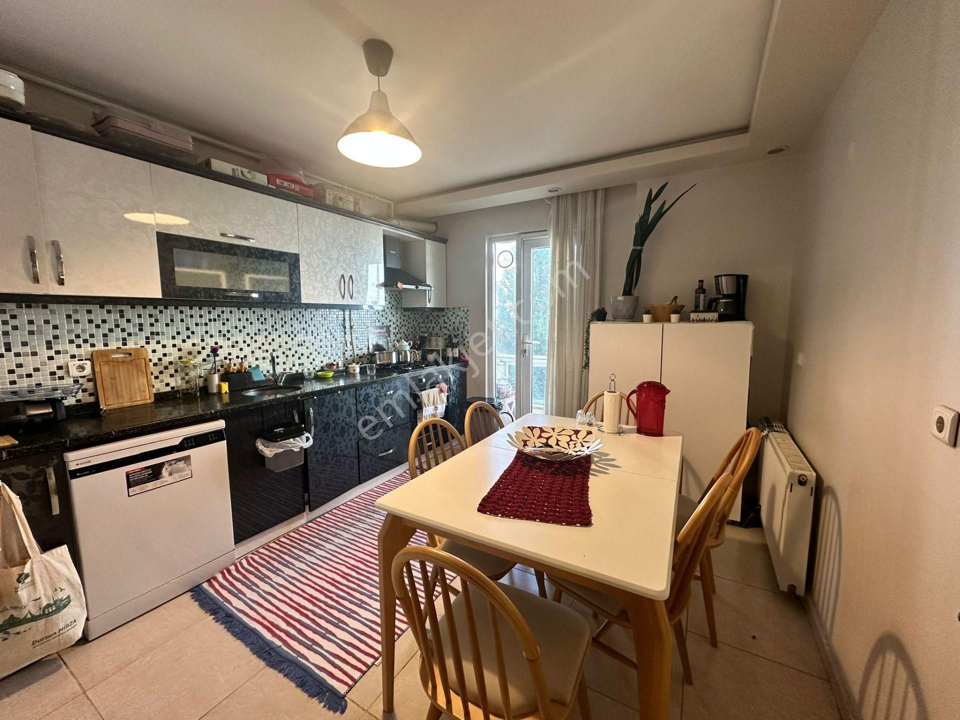 Remax Palas'tan Kartepe Ataevler Mah.3+1satılık Daire - Görsel 4