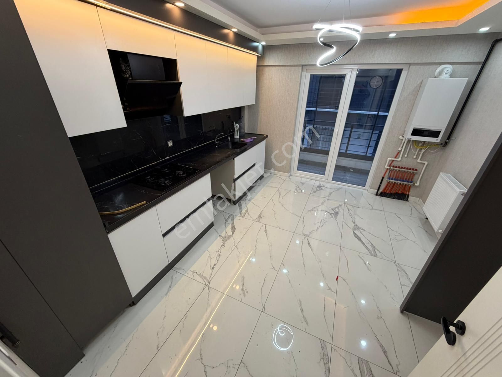 Keçiörendesite Konsepli Cadde Üzerinde Lüks 4+1 Kiralık Daire - Görsel 29