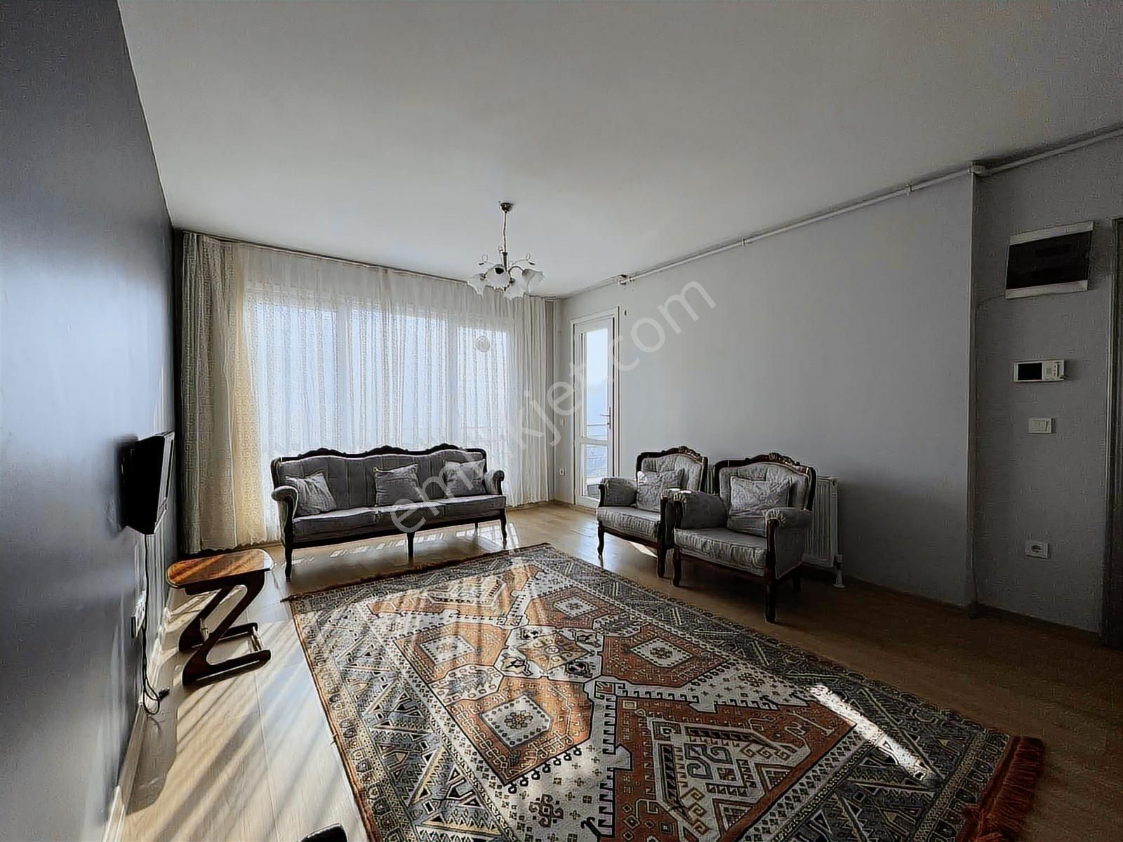 Green Pine Residence Eşyalı 110 M2 4. Kat 2+1 Manzaralı - Görsel 2