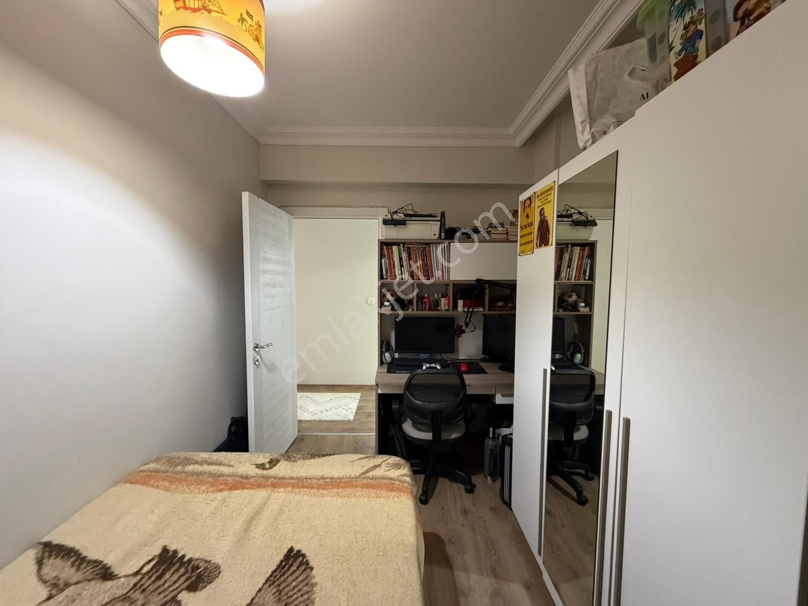 Kurtuluş Mahallesi Merkezi Konumda Satılık 3+1 Geniş Daire - Görsel 13