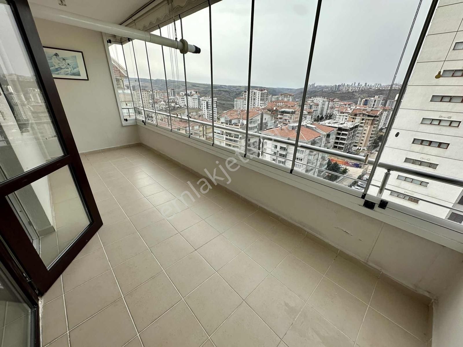Natoyolu Cd 3+1 130m² G.b Cephe Kapalıgaraj Çift Asansör Manzara - Görsel 6