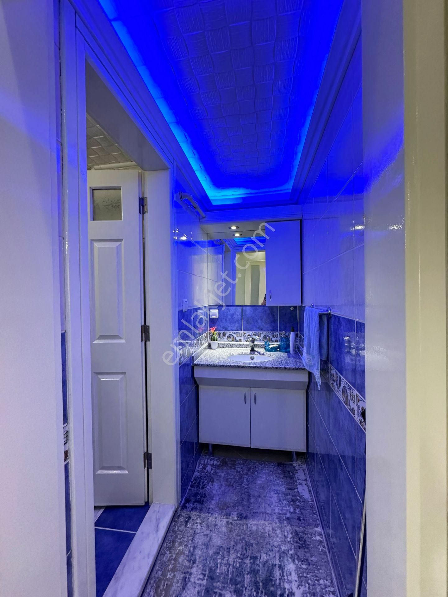 Selçukbey'de Sitede Kiracılı Eşyalı 3+1 Ebeveyn Banyolu Arakat Daire - Görsel 24