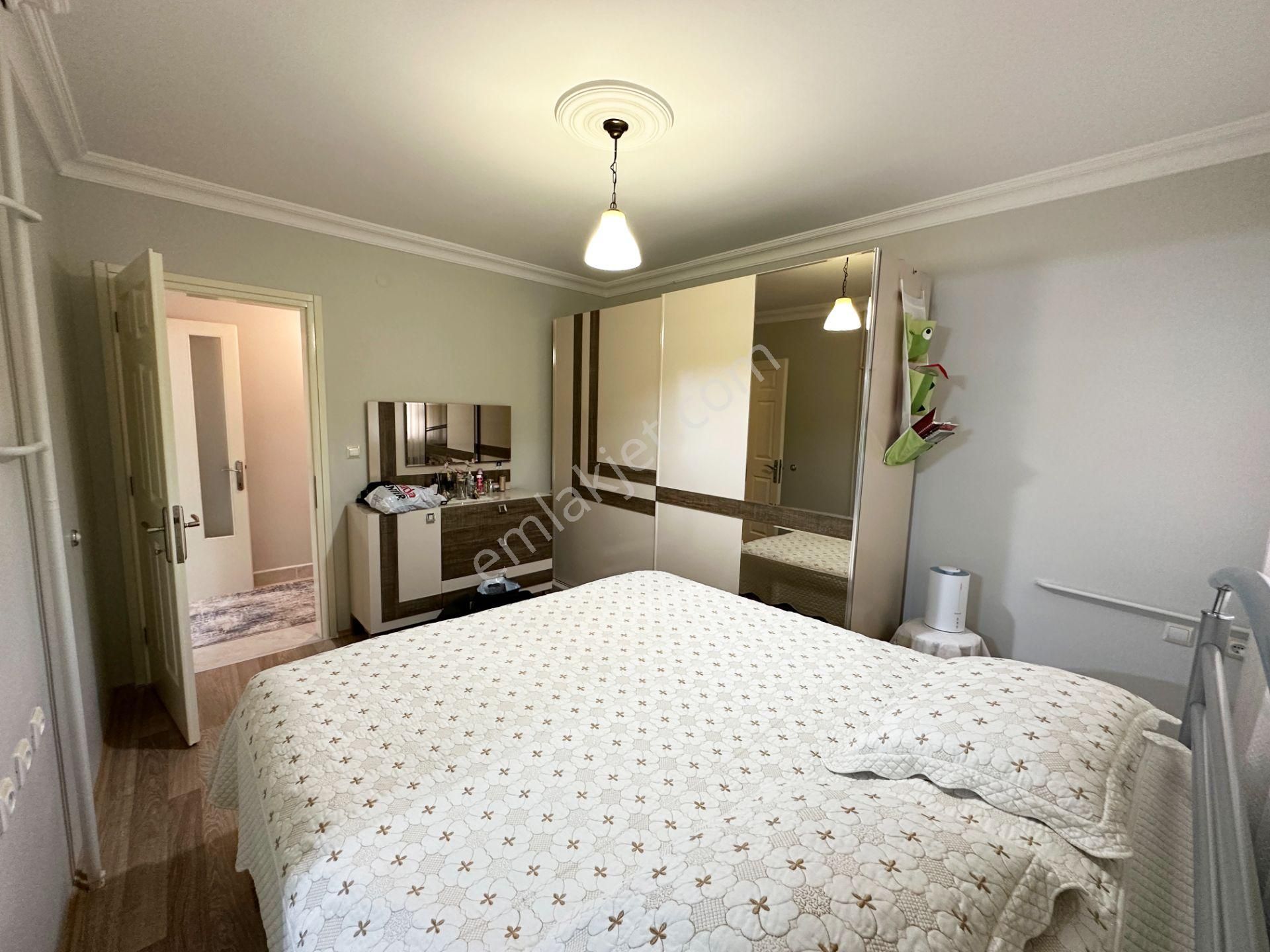 Selçukbey'de Sitede Kiracılı Eşyalı 3+1 Ebeveyn Banyolu Arakat Daire - Görsel 20