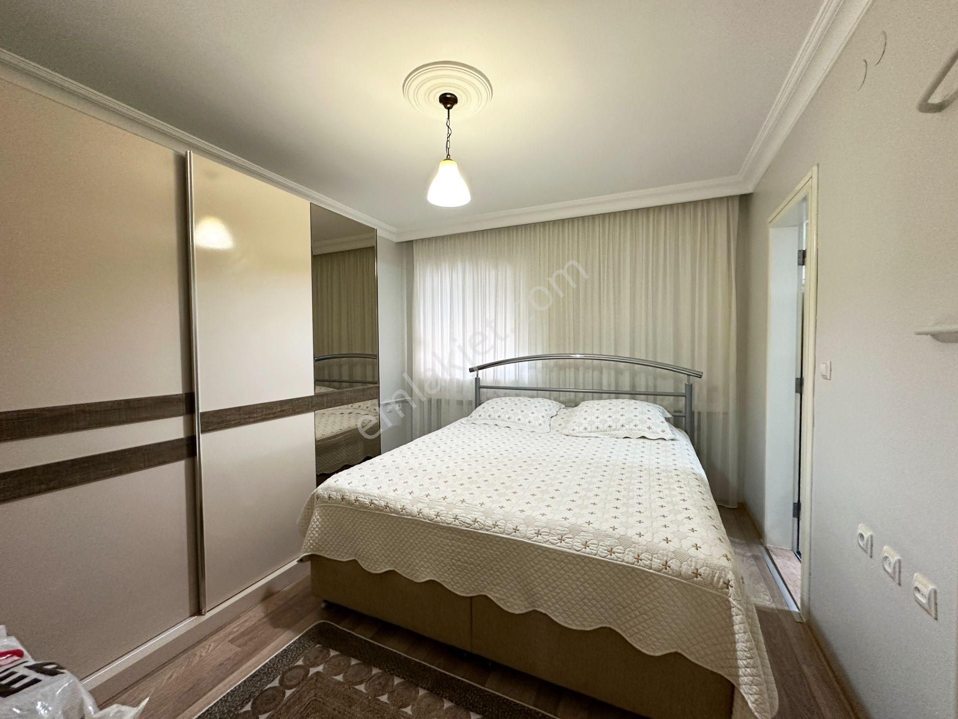 Selçukbey'de Sitede Kiracılı Eşyalı 3+1 Ebeveyn Banyolu Arakat Daire - Görsel 19