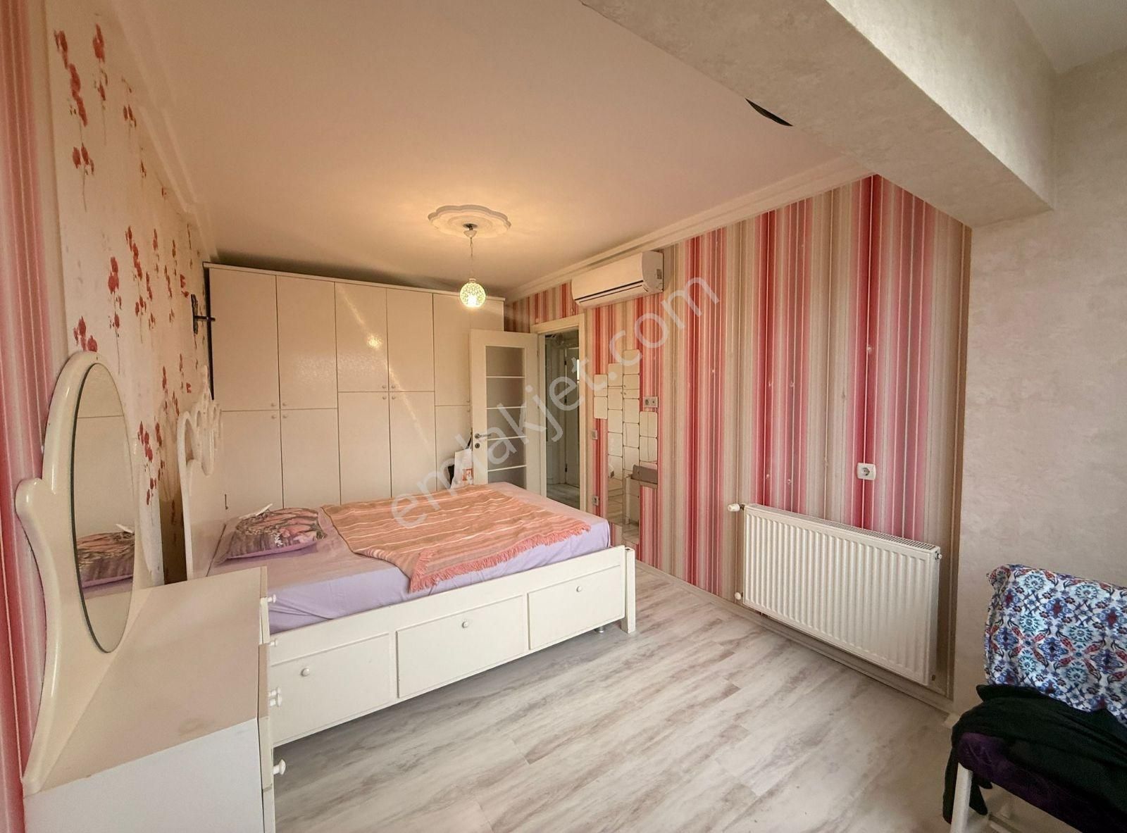 Metroya Yakın Site İçerisinde Doğalgazlı 2+1 Full Eşyalı Daire️ - Görsel 3