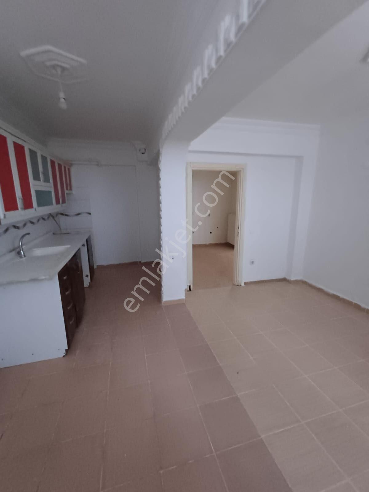 Gazi Devlet Hast.yakını 2+1 Satılık Daire - Görsel 3