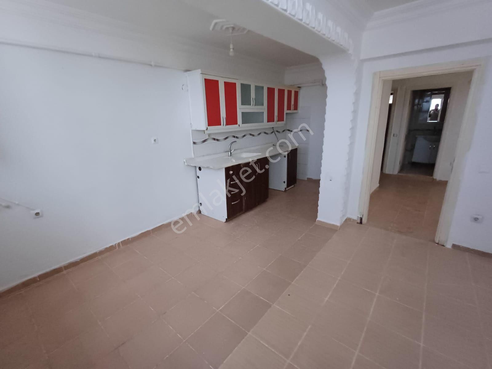 Gazi Devlet Hast.yakını 2+1 Satılık Daire