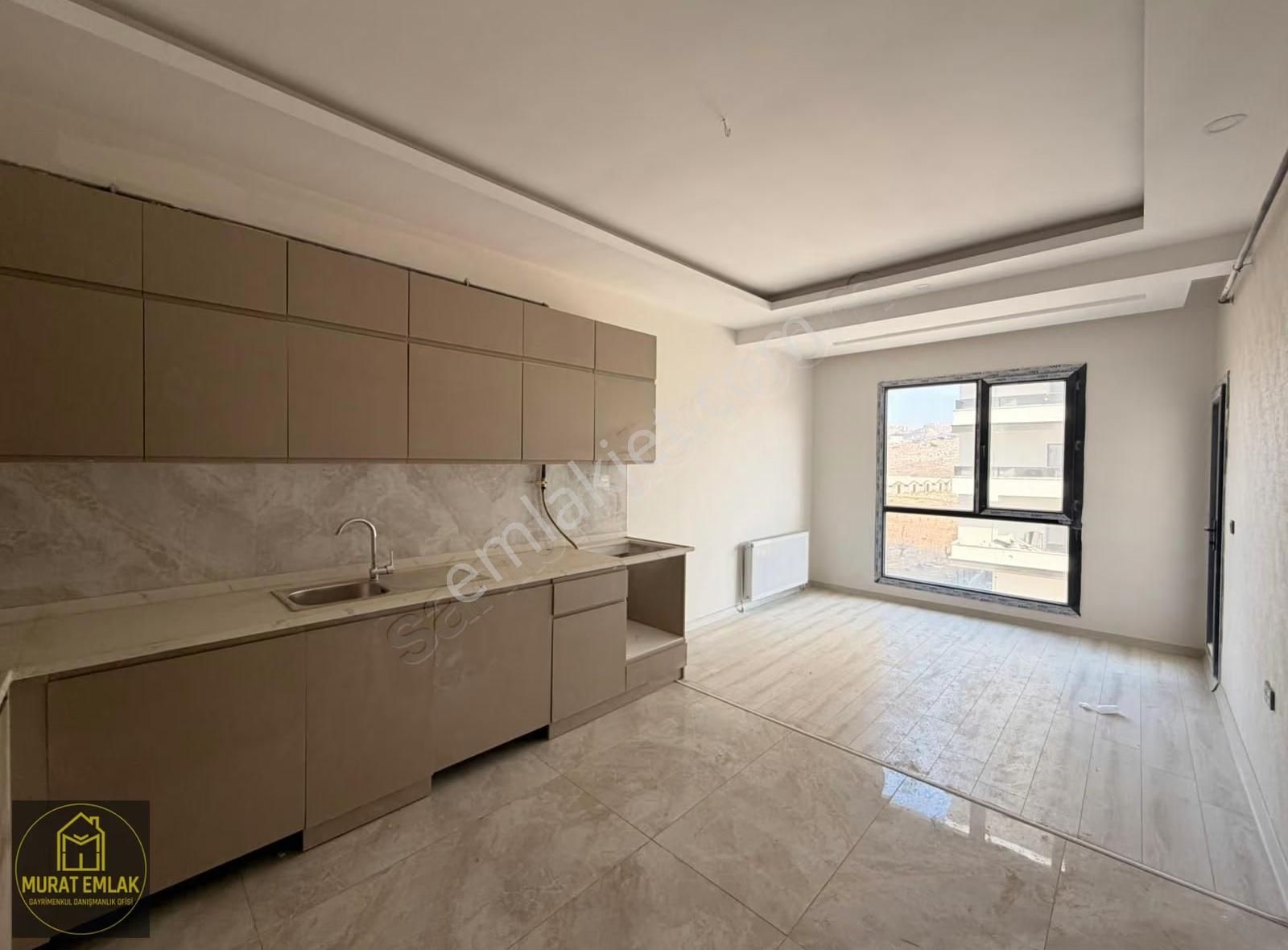 Murat Emlaktan Ana Cadde Üzeri Şehir Hastanesi Tarafı Yatırımlık - Görsel 17