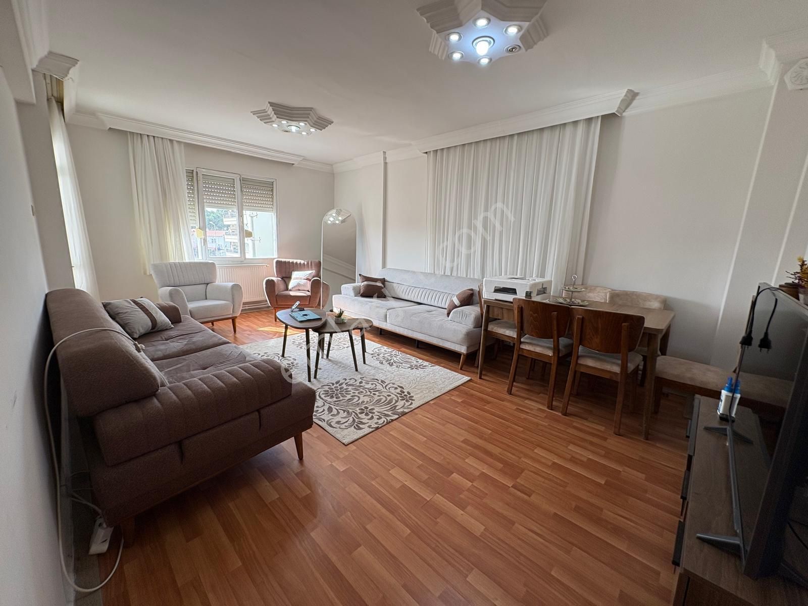 Atatürk Mahallesinde 3+1 Kapalı Mutfak Tam Merkezde Daire - Görsel 14