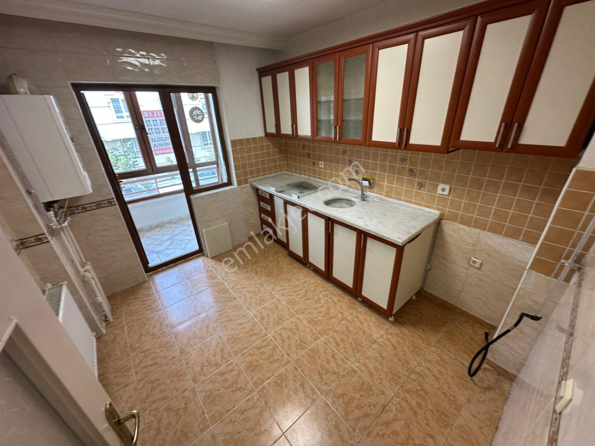 Keçiören'de Ana Cadde Üstü %70 Kredi İmkanı Köşe Daire 3+1 - Görsel 10