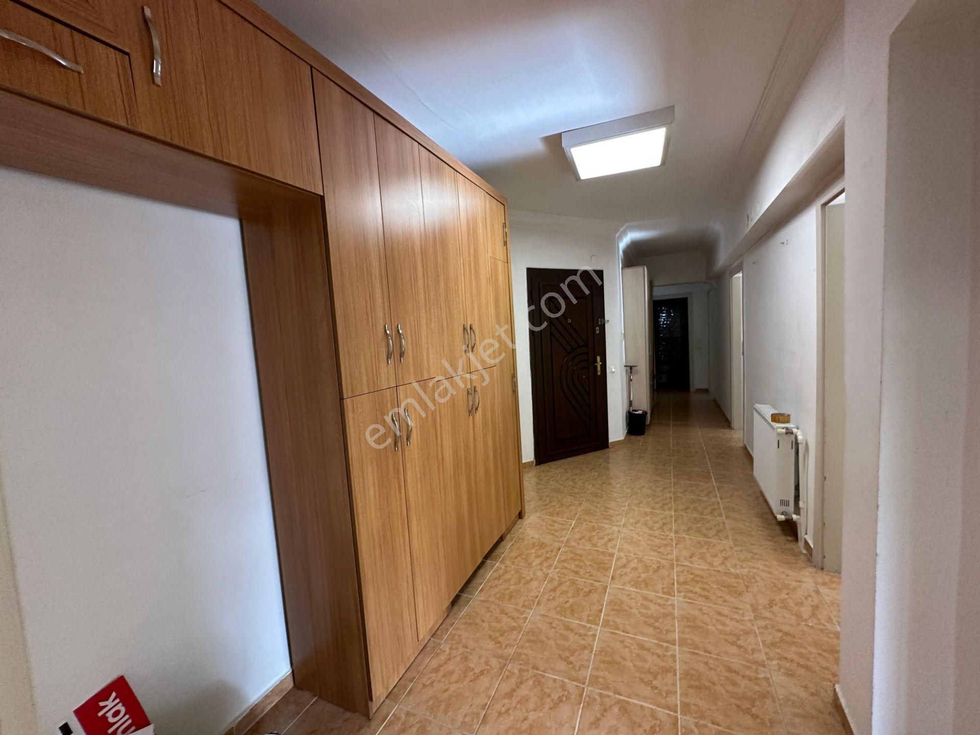 Keçiören'de Ana Cadde Üstü %70 Kredi İmkanı Köşe Daire 3+1 - Görsel 33
