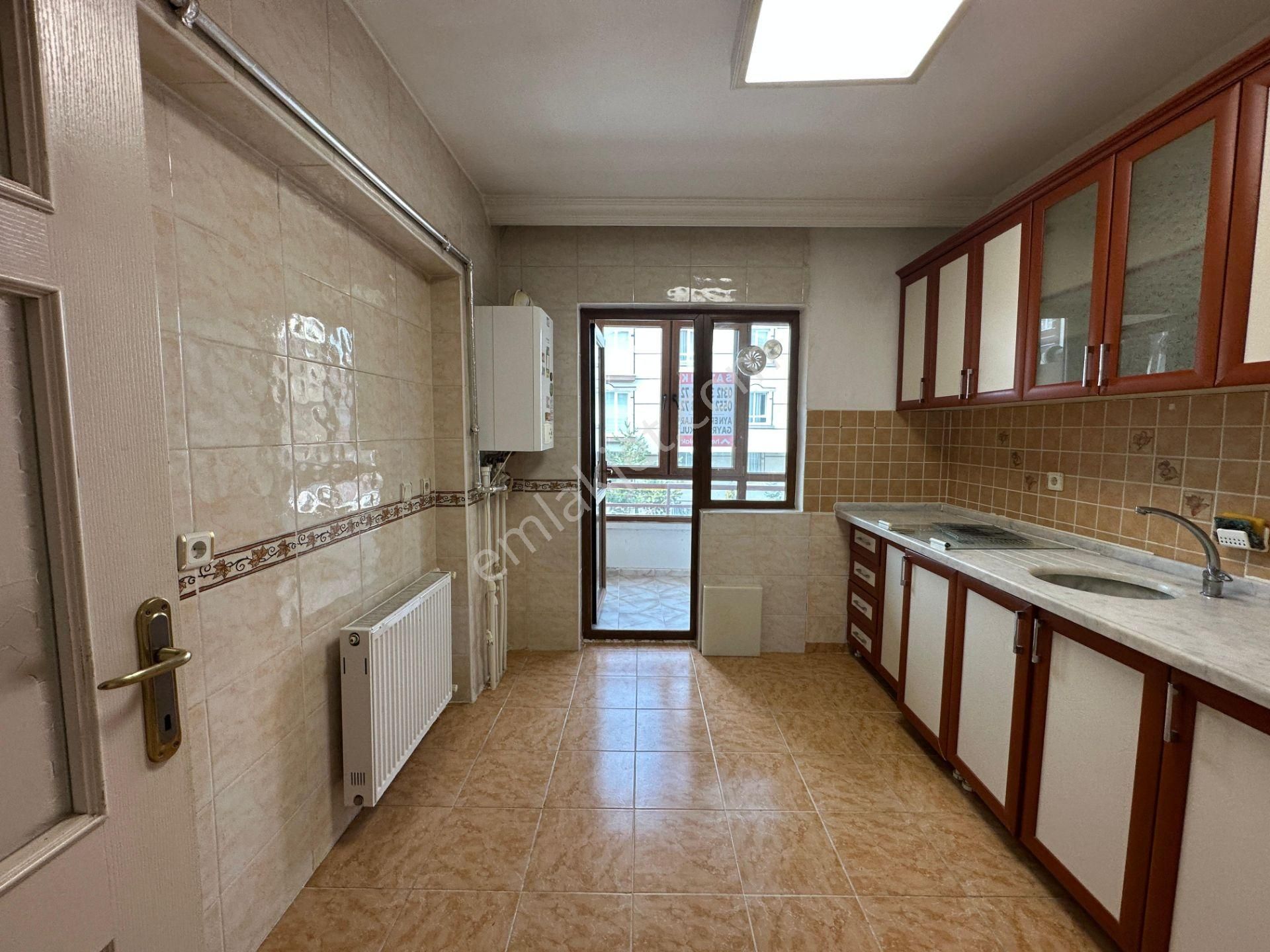 Keçiören'de Ana Cadde Üstü %70 Kredi İmkanı Köşe Daire 3+1 - Görsel 9