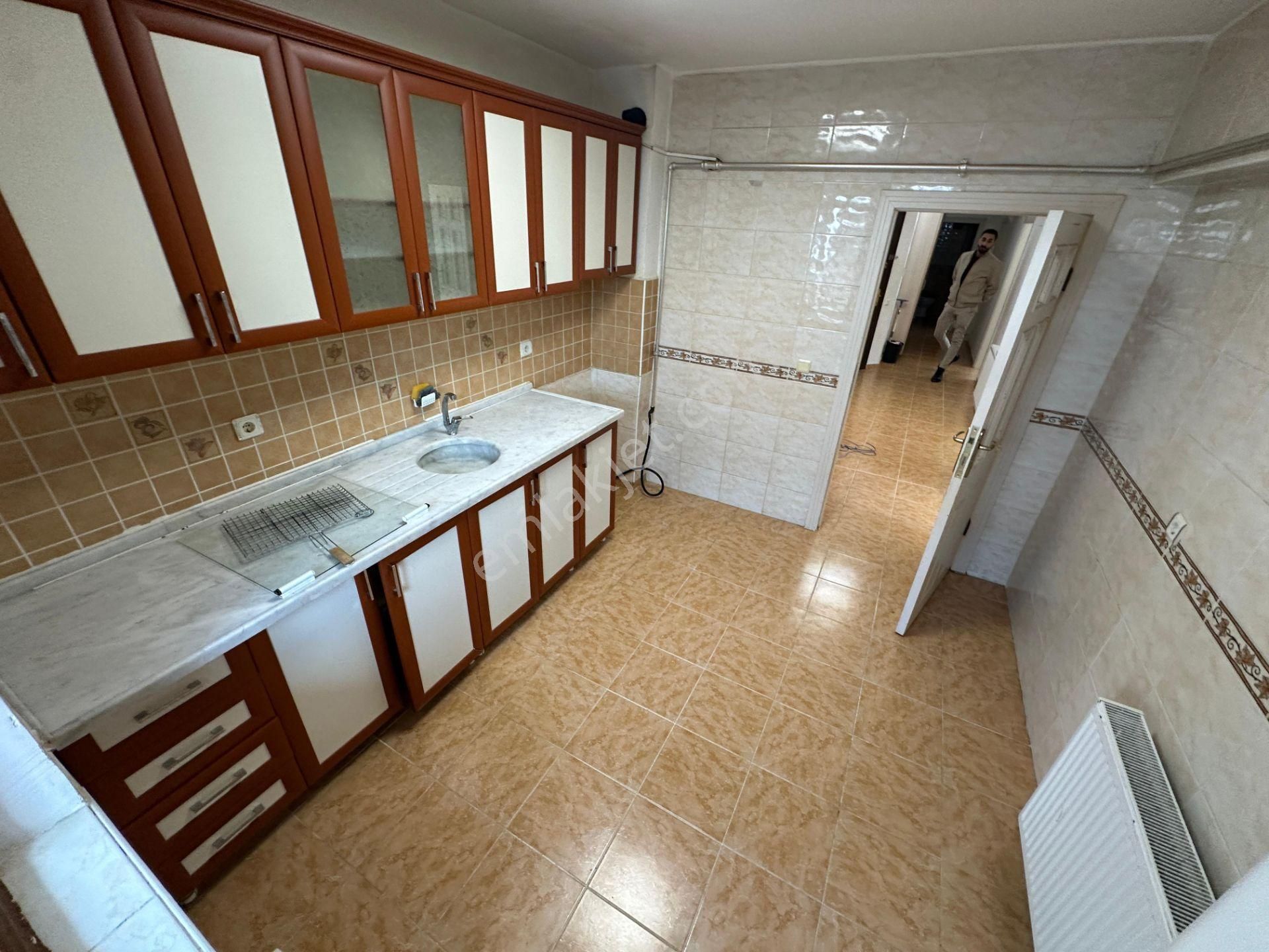 Keçiören'de Ana Cadde Üstü %70 Kredi İmkanı Köşe Daire 3+1 - Görsel 7