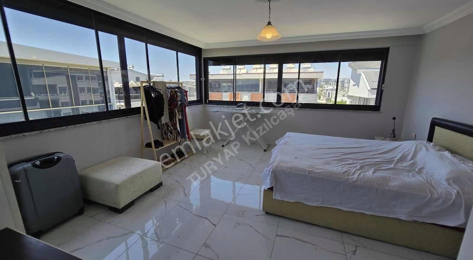 Altınkum'da Full Deniz Manzaralı Dublex - Görsel 14