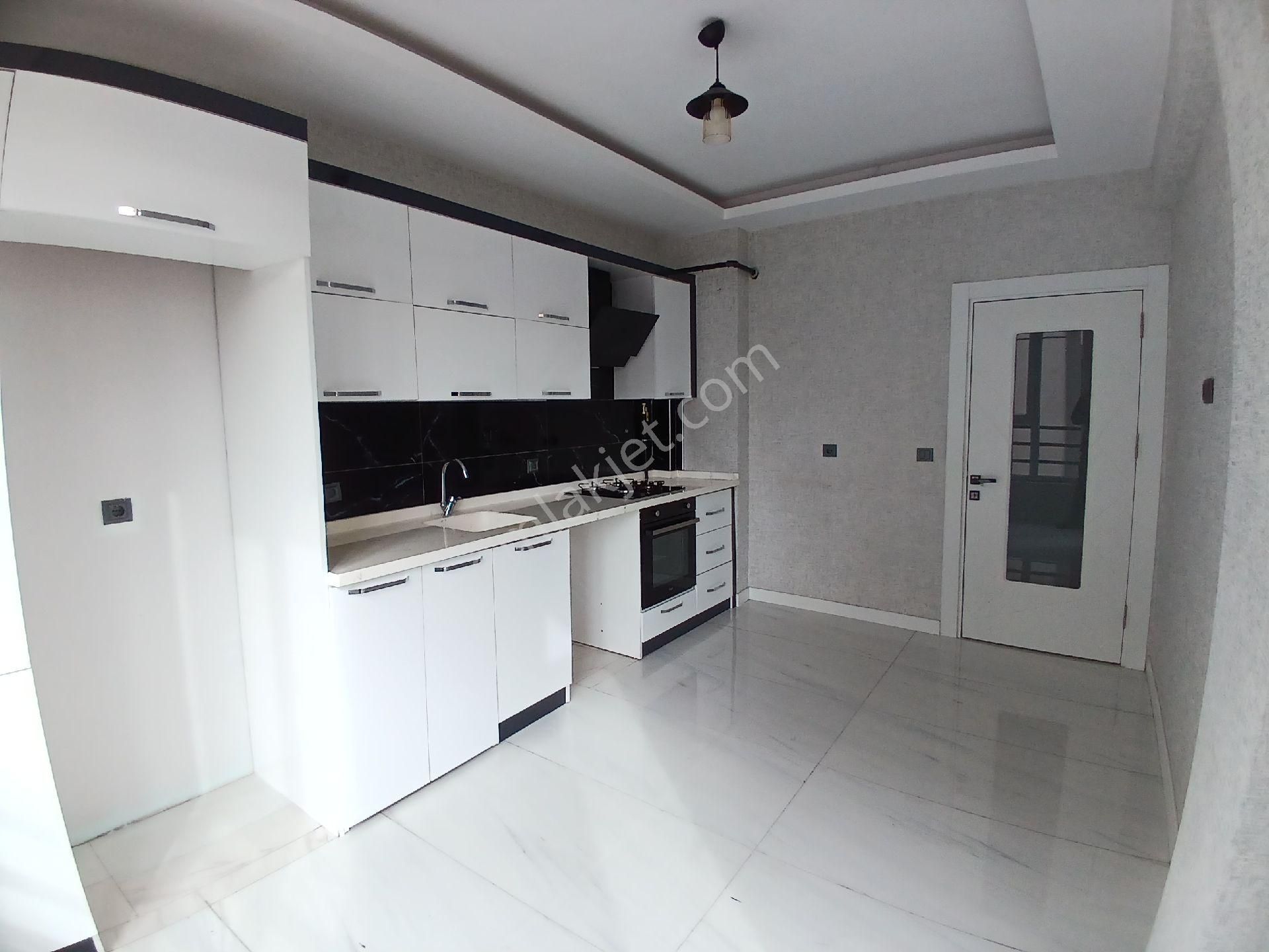 Başarı'dan Sancak Mahallesi Kiralık 2+1 Çok Geniş Daire - Görsel 6